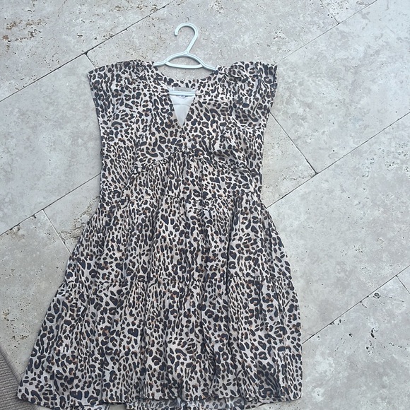 Summer dress by very. Xs. Literally took the tags off and wore it for two hours - Picture 4 of 4